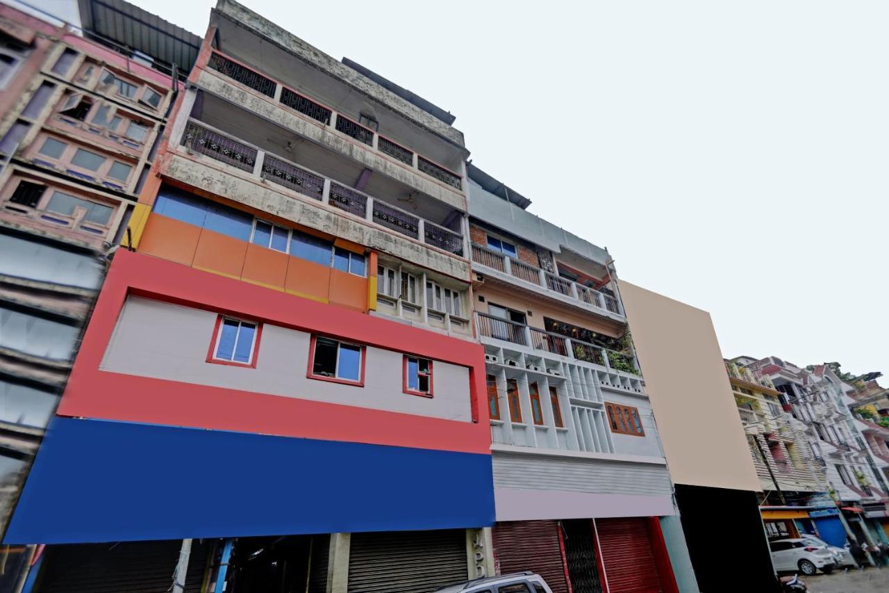 Oyo Alpine Lodge Guwahati Bagian luar foto
